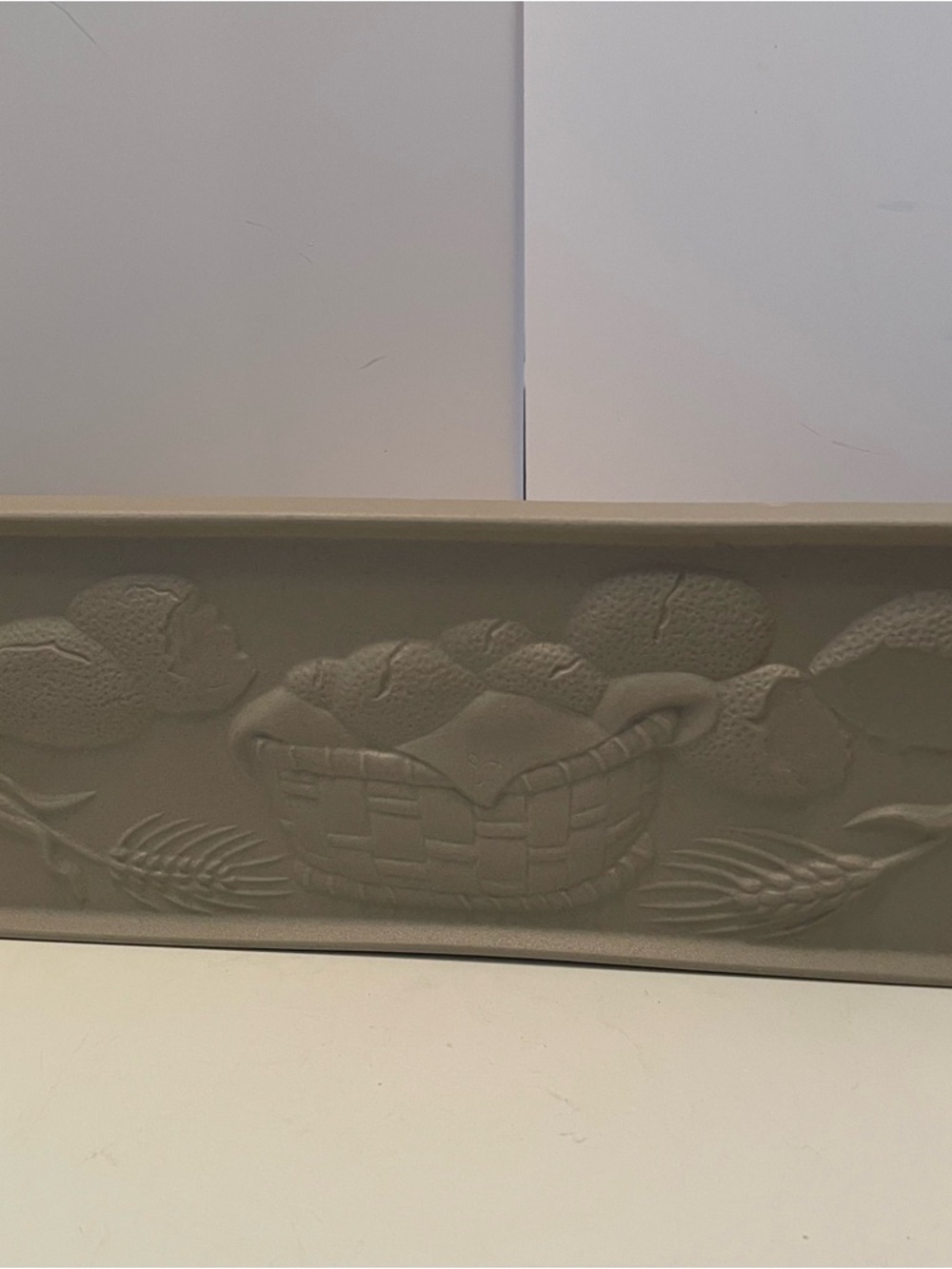 Bread Warmer Stoneware Warming Stone‎ Gray Embossed Wheat Basket Design 11.25”